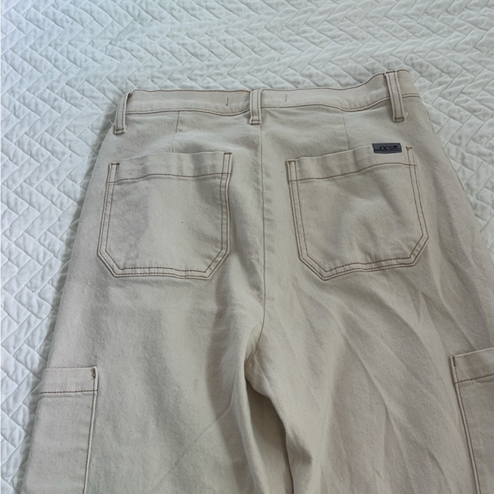 Joe's Jeans Women's Cream Cargo Pants